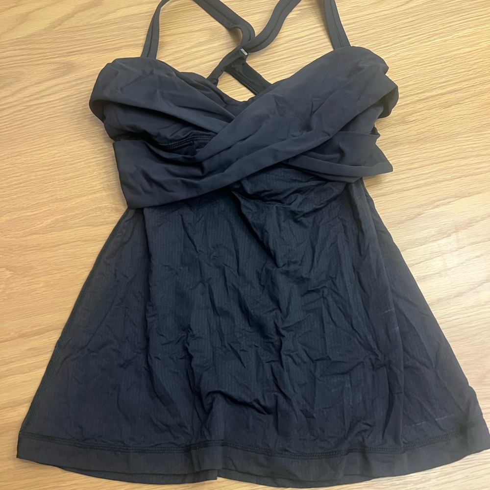 NWOT Lululemon wrap front workout top - size 12
